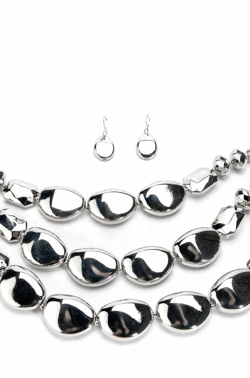 AU NATURALE LAYERED NECKLACE SET - Image 2