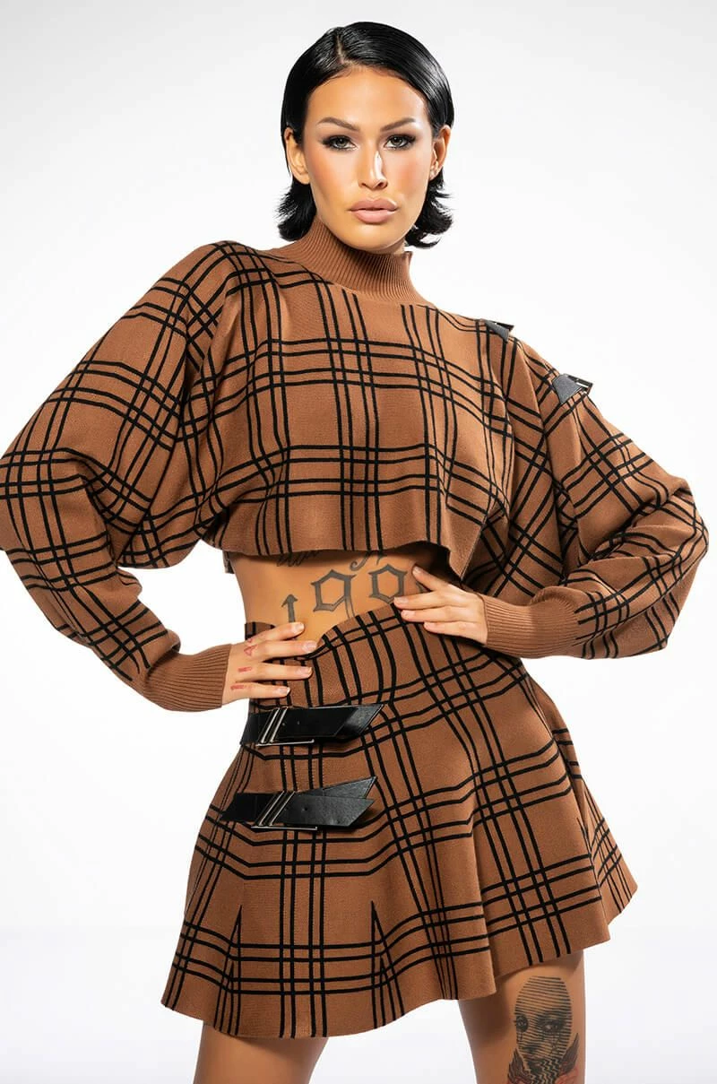 BLAIR BUCKLE KNIT LONG SLEEVE TOP - Image 3