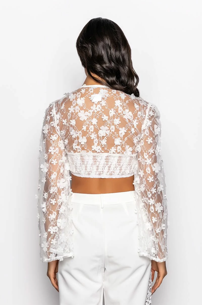 BOUQUET DAYS FLORAL DETAIL CROPPED BLOUSE - Image 5