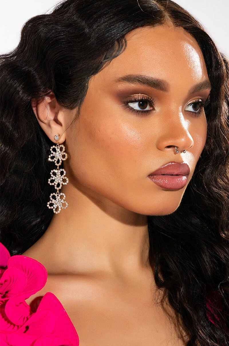 DAISY LOVE RHINESTONE DANGLE EARRINGS - Image 3