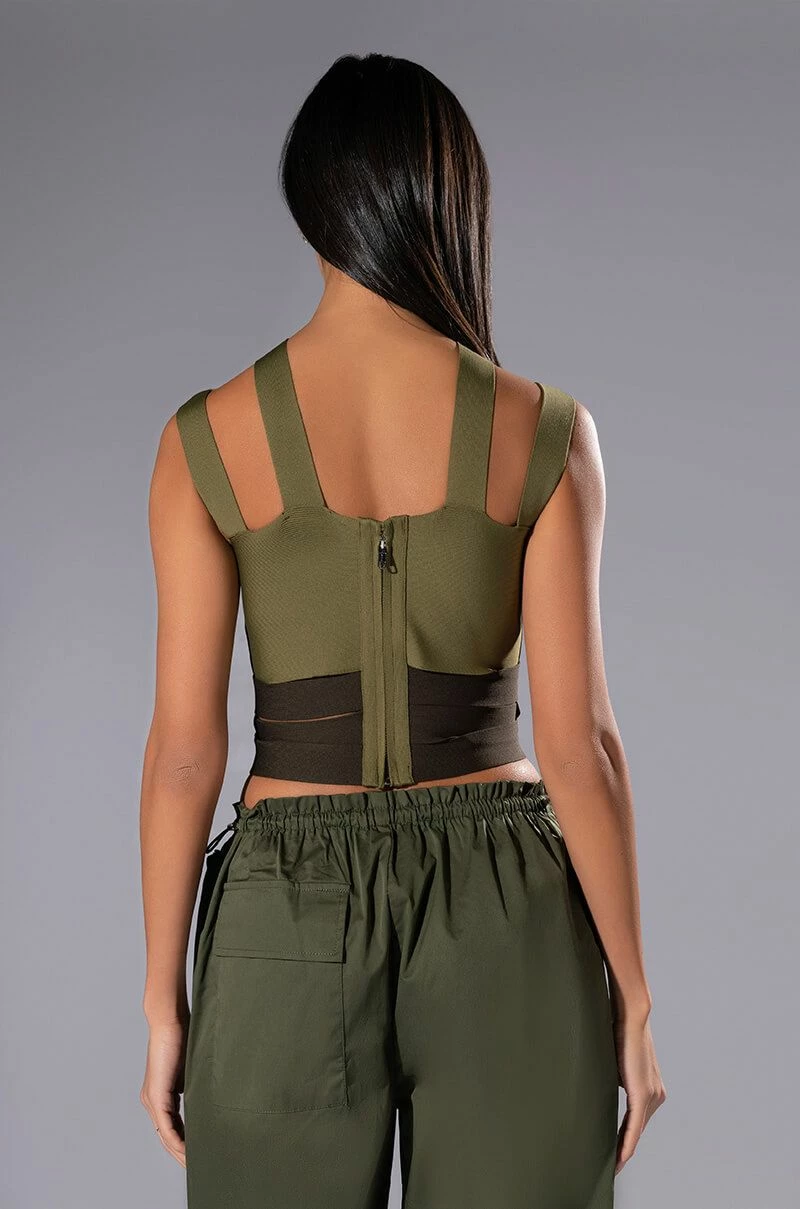 DAKOTA SYMMETRIC CUTOUT TOP - Image 5