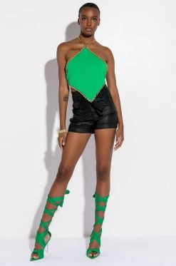 DASH CHAIN DETAIL RIBBED HALTER TOP