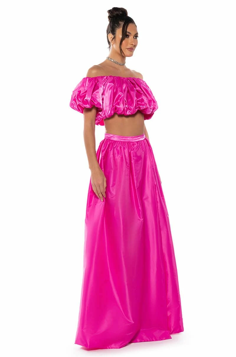 DRESS LIKE ROYALTY VOLUME CROP TOP - Image 5