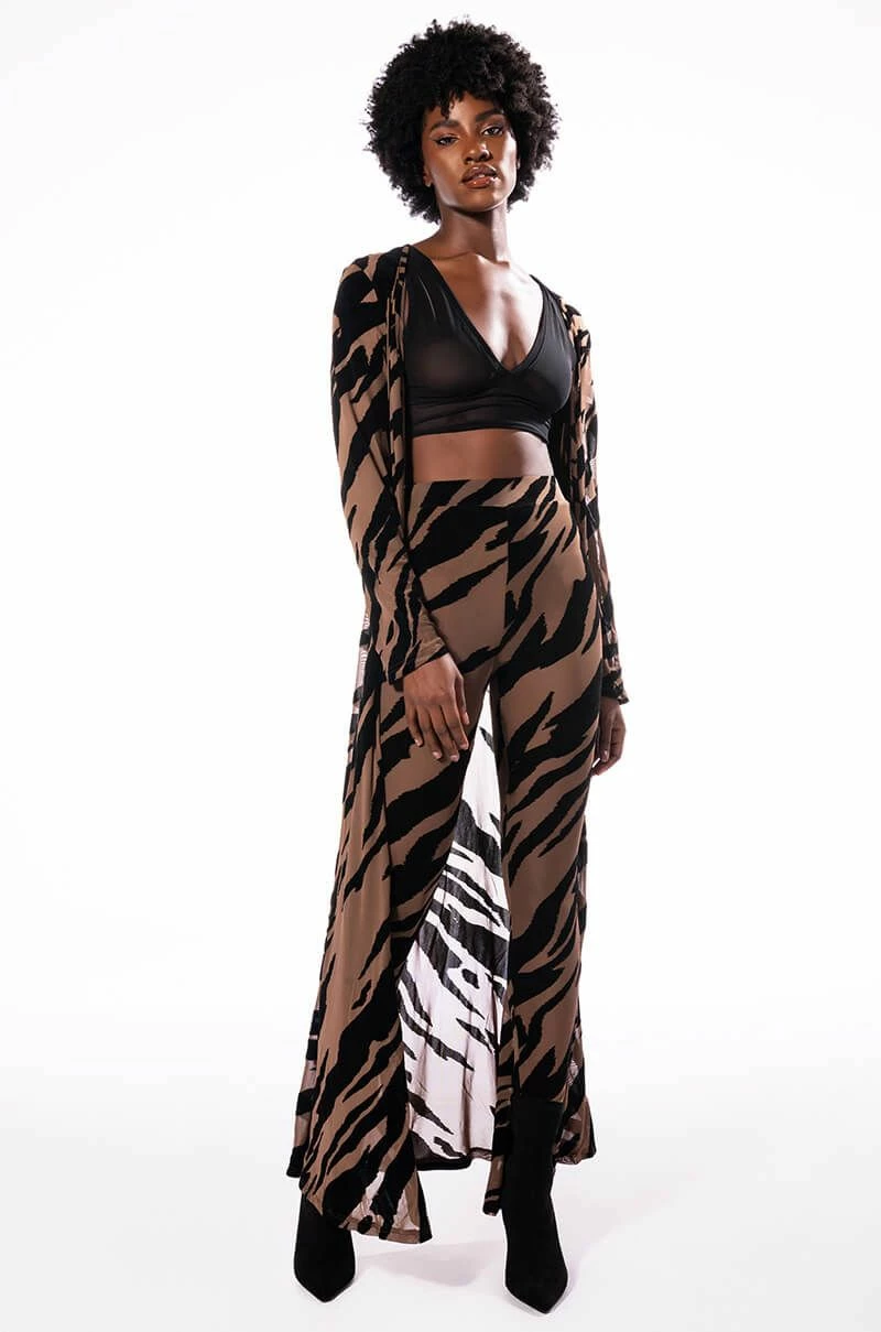 EASY GOING MESH DEEP V BRA TOP - Image 3