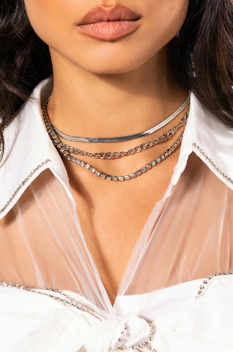 ELENA CHAIN NECKLACE - Image 3