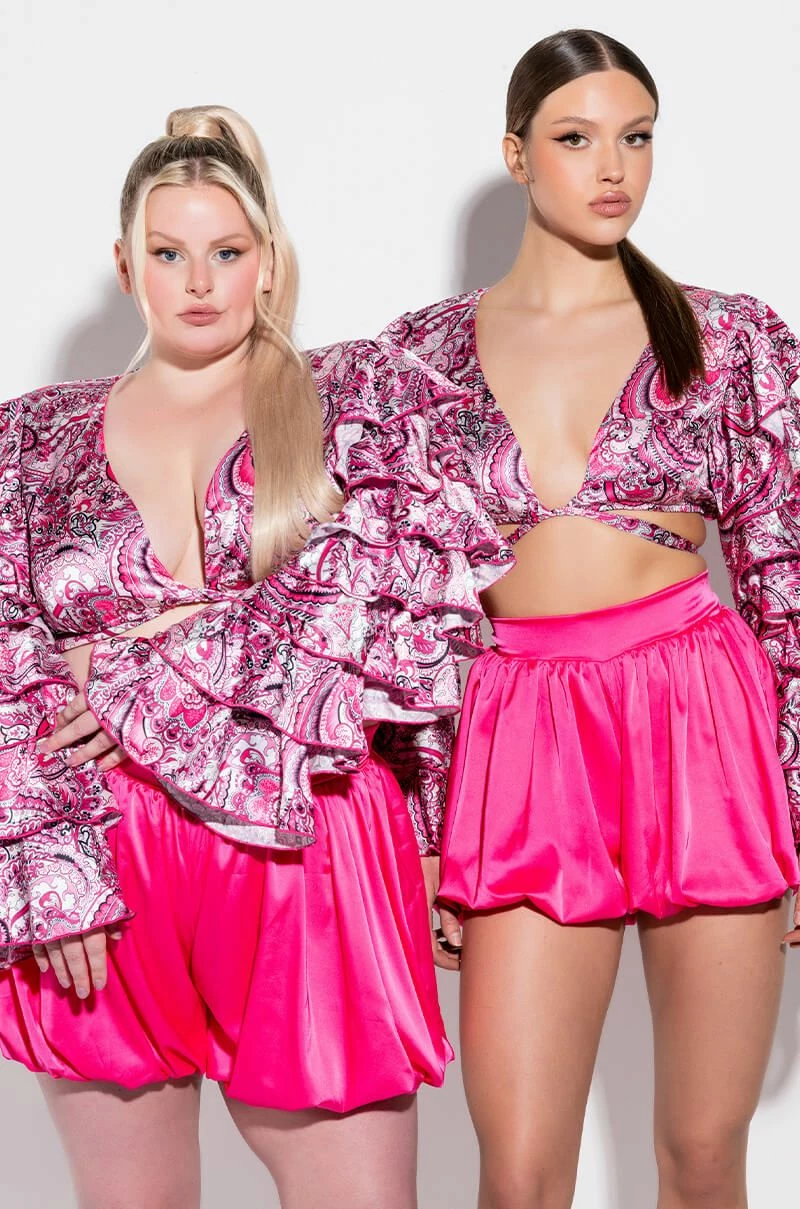 FEELING GROOVY TIE FRONT RUFFLE SLEEVE BLOUSE - Image 2