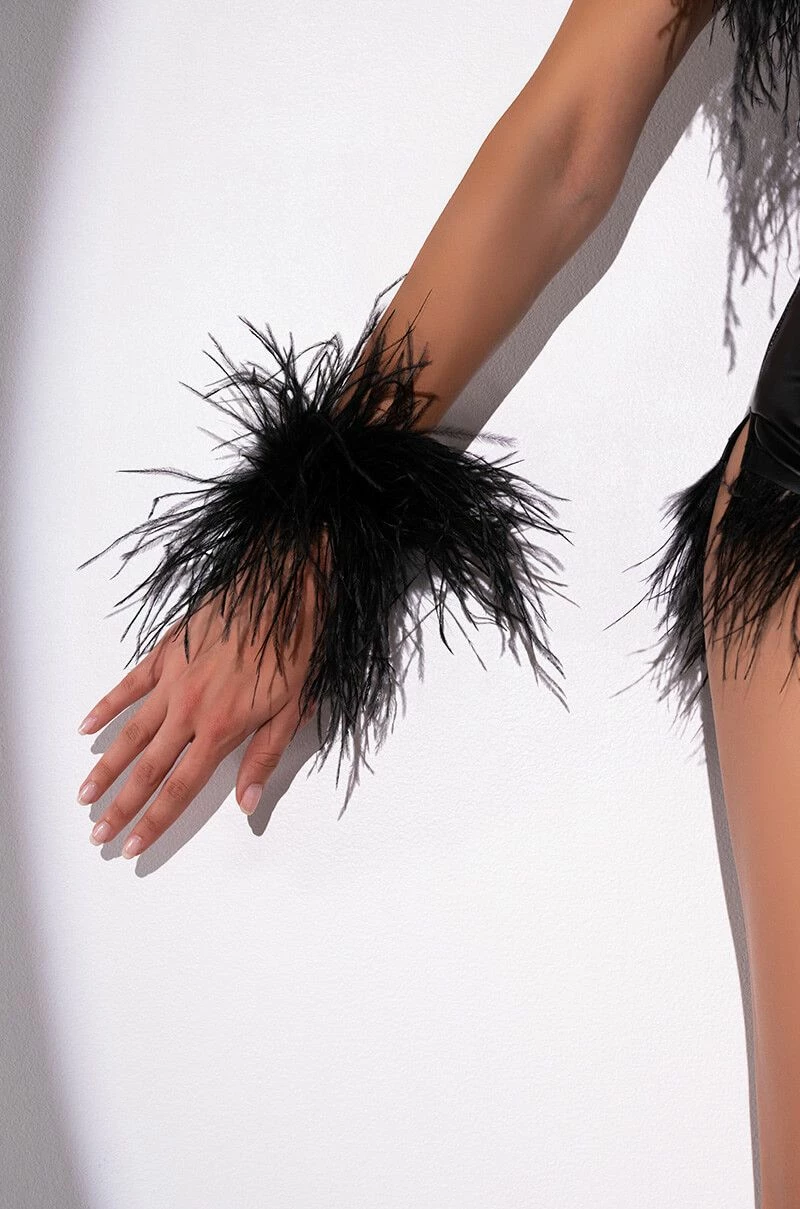 GATSBY FEATHER SLAP BRACELET - Image 4