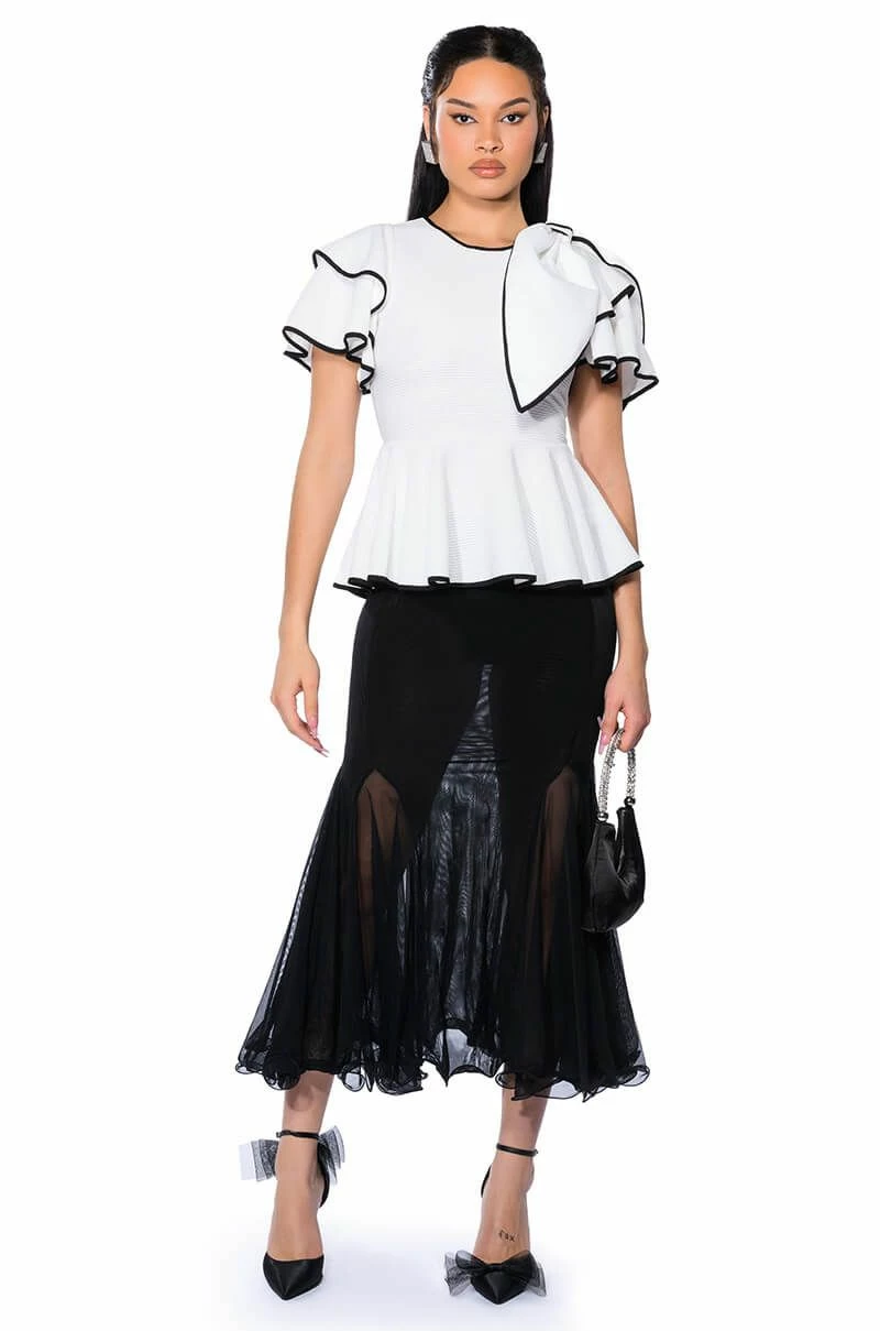 HEAVEN SENT SHORT SLEEVE PEPLUM BLOUSE - Image 2