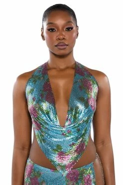 IN THE MOMENT FLORAL CHAINMAIL HALTER TOP