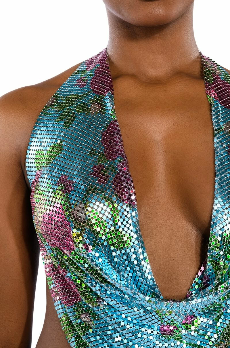 IN THE MOMENT FLORAL CHAINMAIL HALTER TOP - Image 8