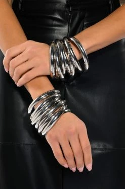 LETS BOUNCE BANGLE SET