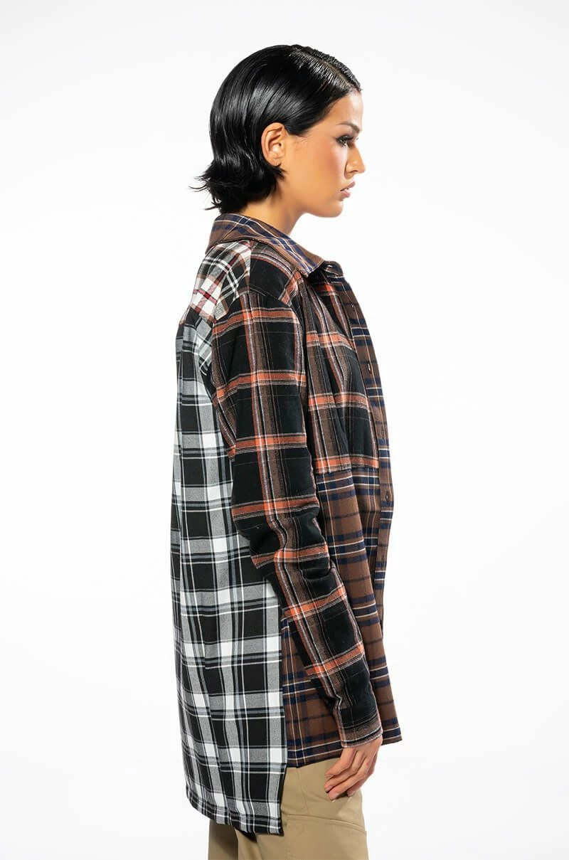 LITHIUM LONG SLEEVE PATCHWORK FLANNEL BUTTON DOWN - Image 4