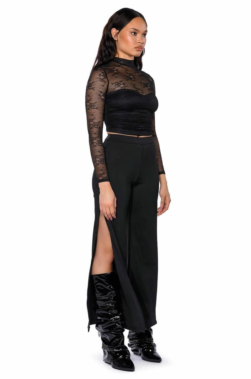 LOOKING FOR LOVE LACE BLOUSE - Image 4