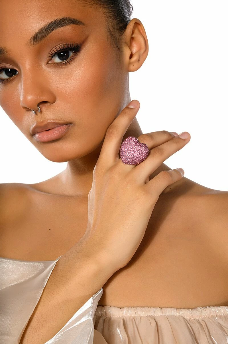 LOVEY DOVEY RHINESTONE COCKTAIL RING - Image 3