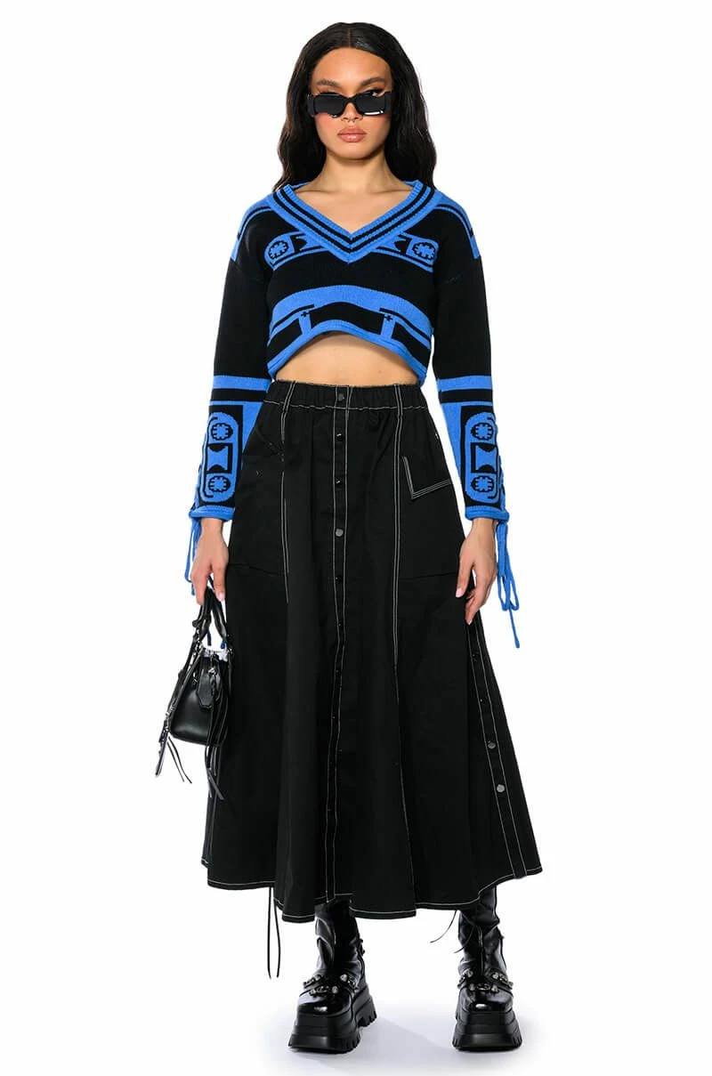 MADISON CROP V NECK SWEATER - Image 2