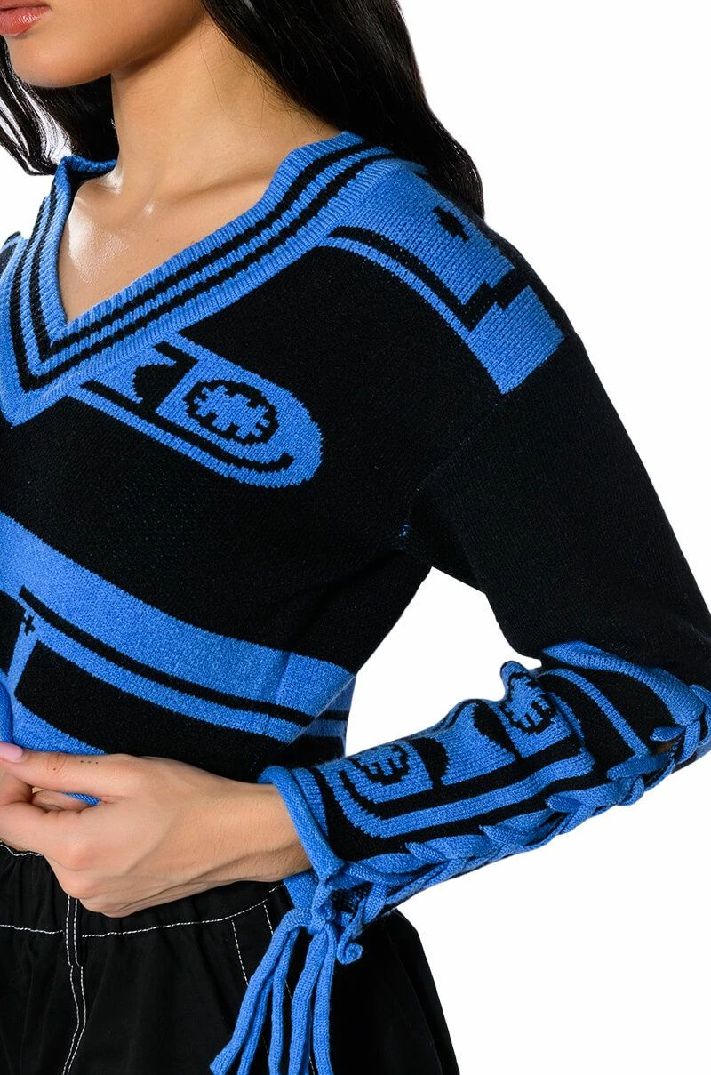 MADISON CROP V NECK SWEATER - Image 6