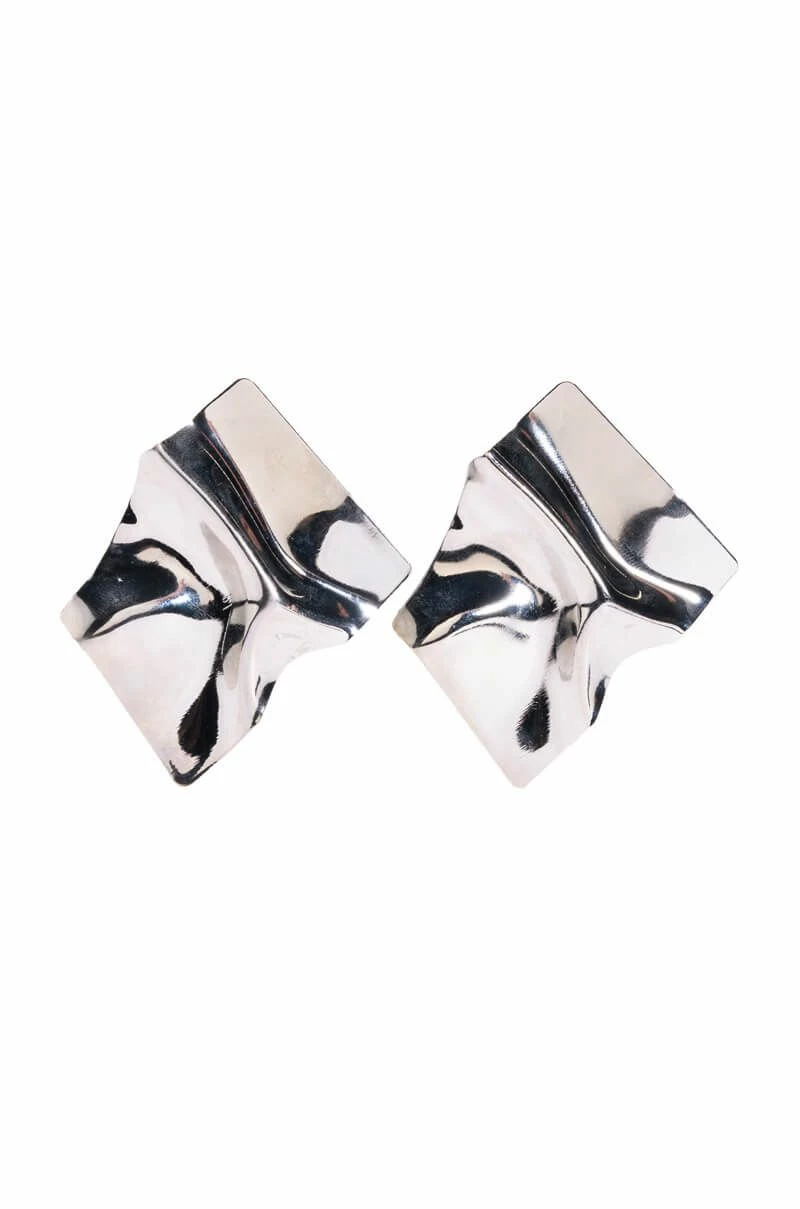 MIRROR MIRROR OVERSIZED STUDS - Image 2