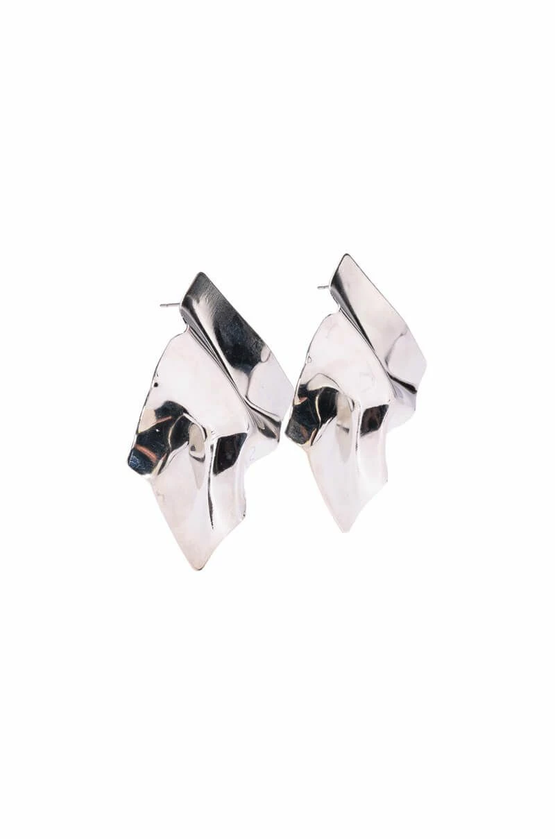 MIRROR MIRROR OVERSIZED STUDS - Image 3