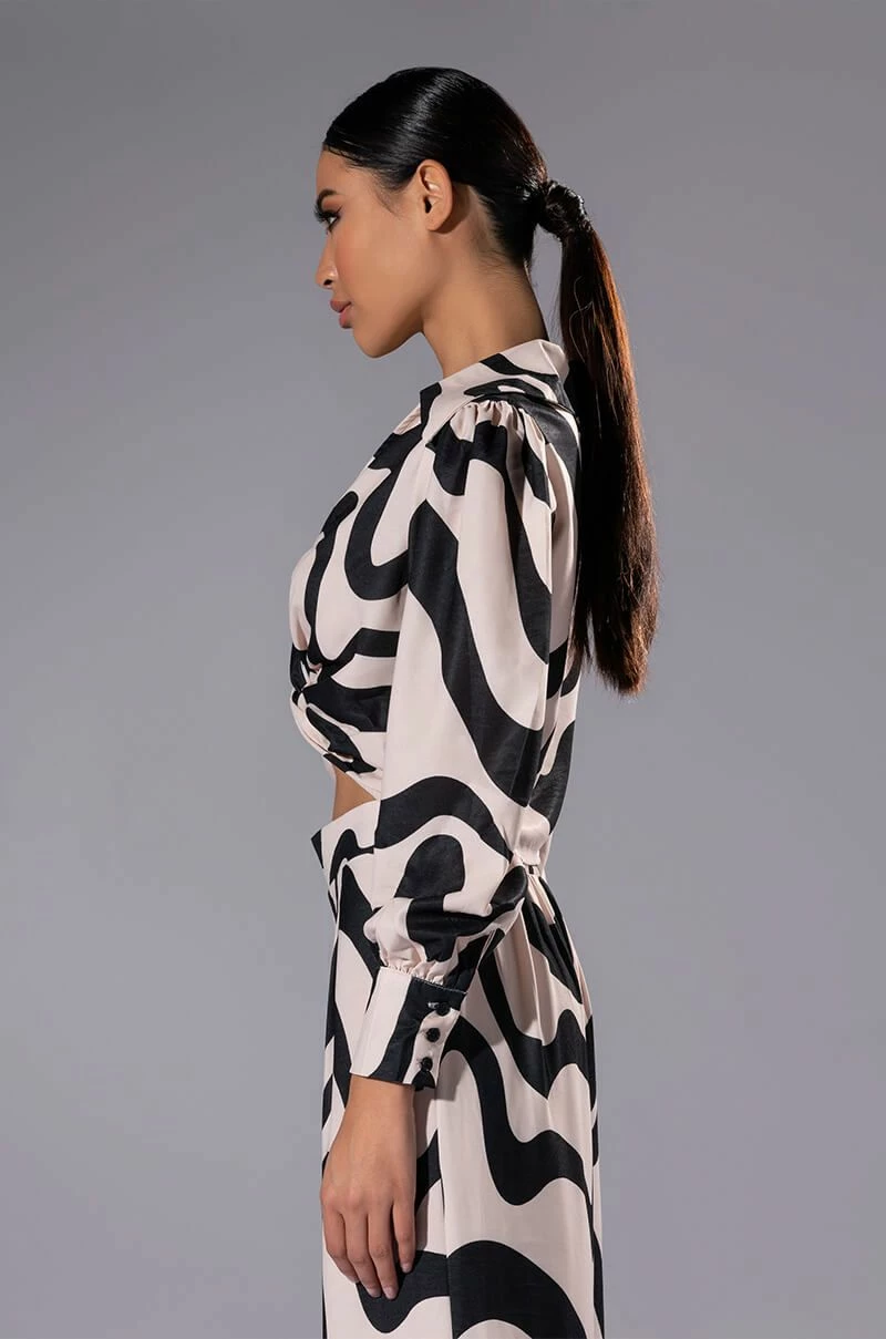 MYSTICAL WAYS TWIST FRONT LONG SLEEVE TOP - Image 5