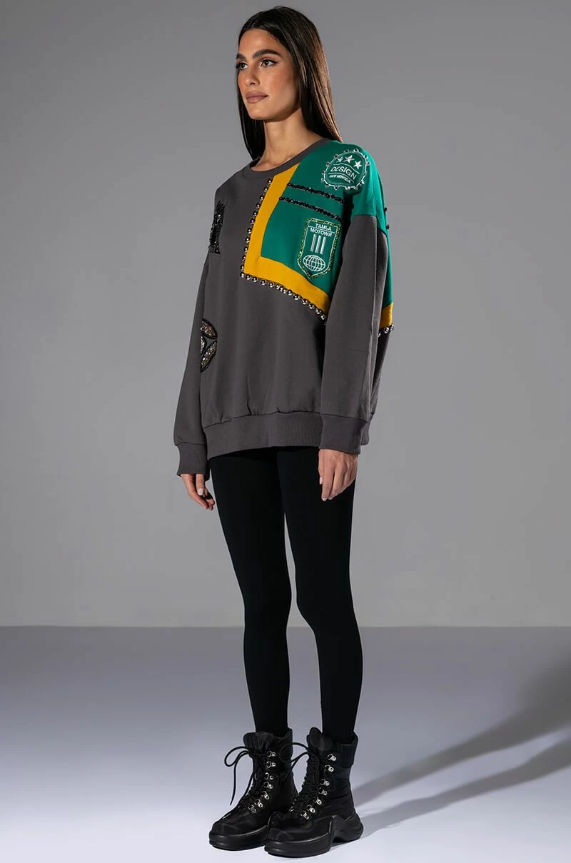 NALLY EMBELLISHED COLORBLOCK CREW NECK SWEATSHIRT - Image 4