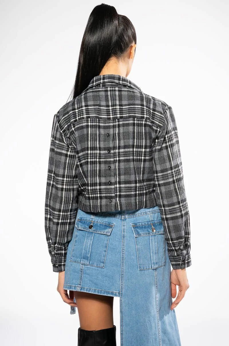 NO FRONTING CROPPED TWIST FRONT PLAID TOP - Image 5