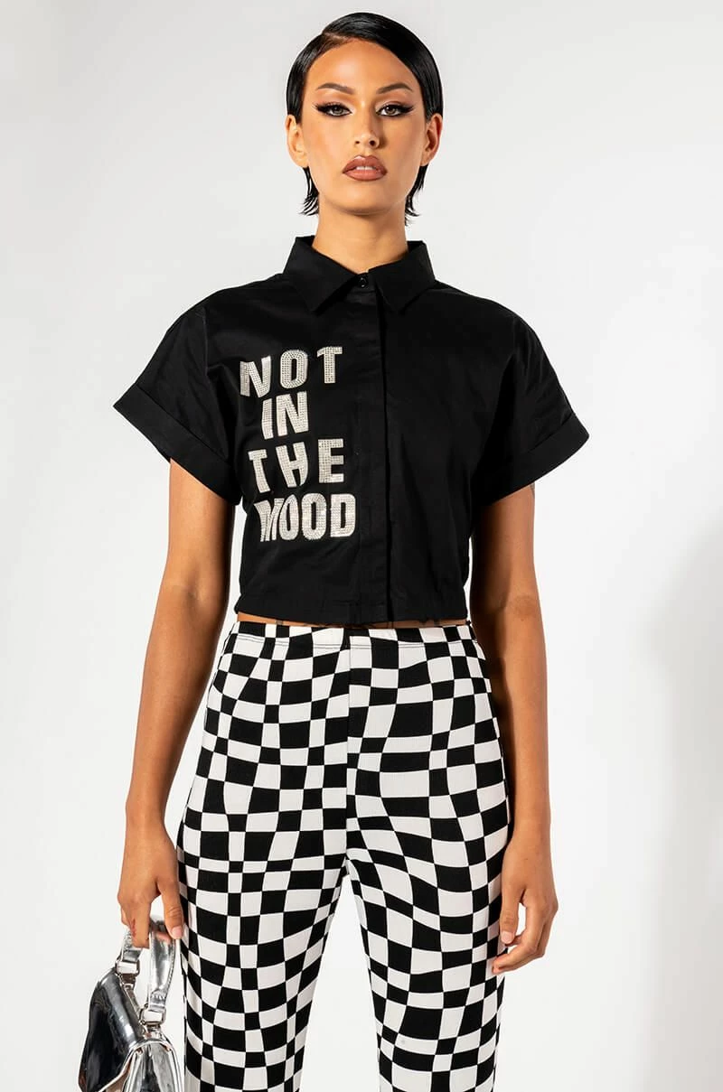 NOT IN THE MOOD CROPPED BUTTON DOWN BLOUSE - Image 4