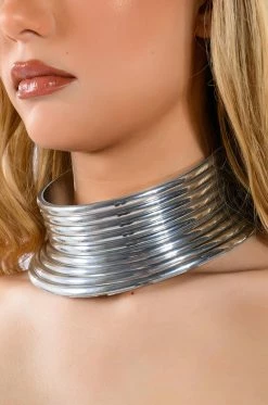 OUT OF THIS WORLD CHOKER