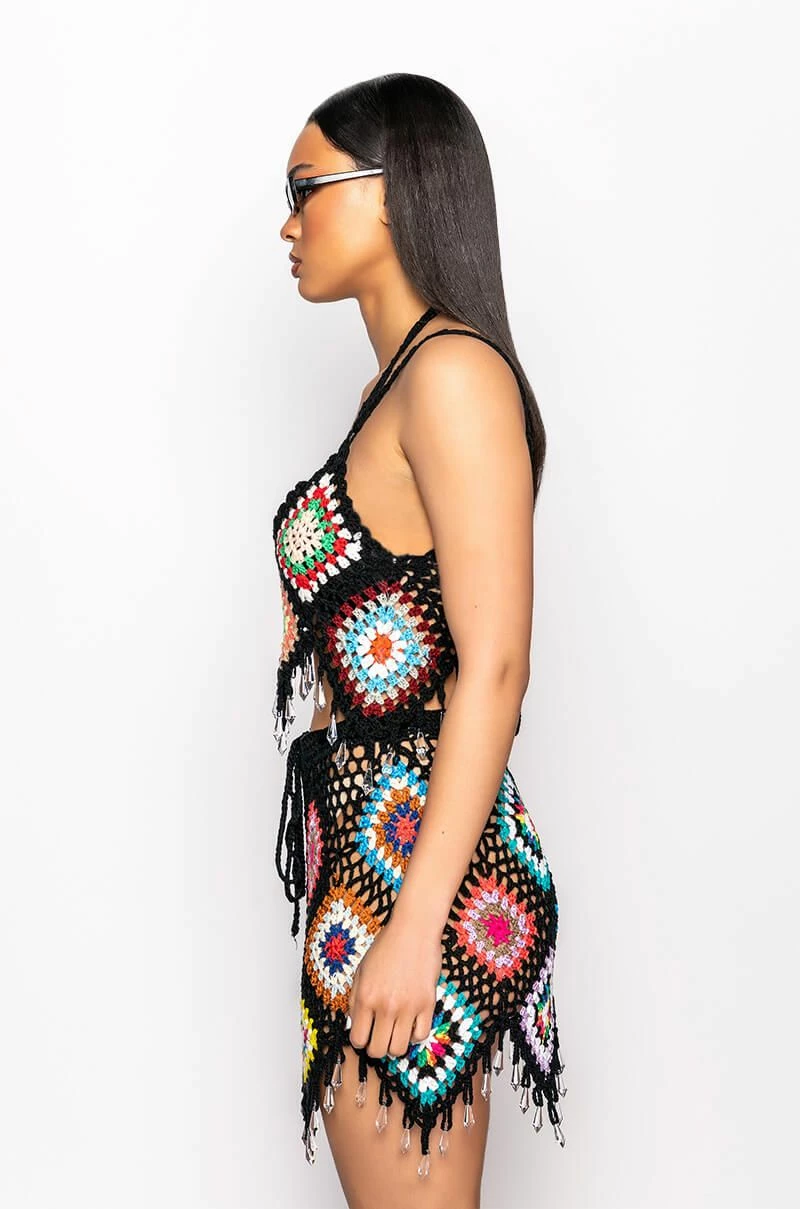 PACK YOUR BAGS RHINESTONE TRIM CROCHET CROP TOP - Image 5