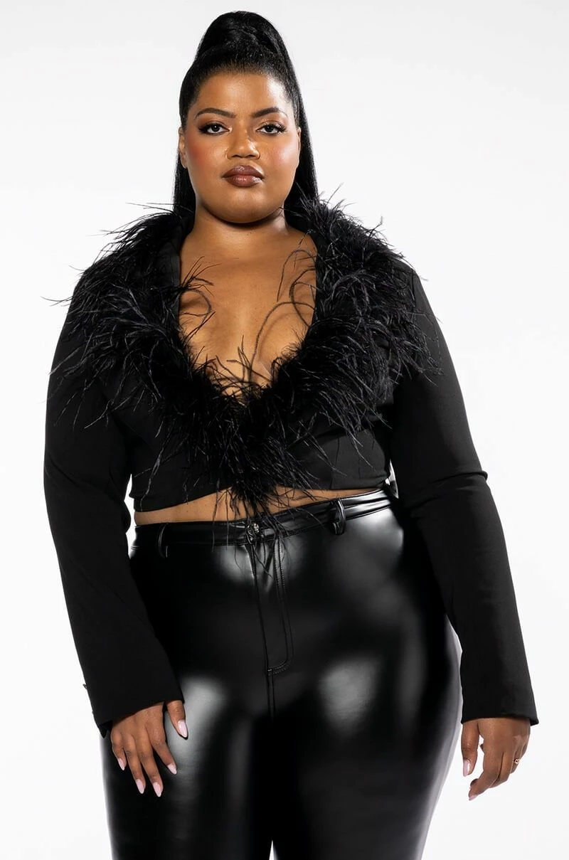 PLUS COME ON BABY FEATHER CROP BLAZER - Image 4