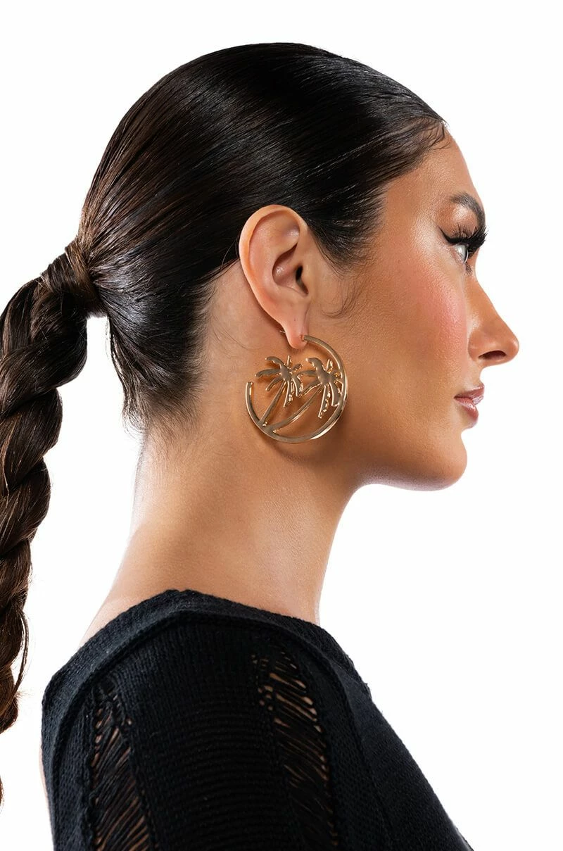 SANTA CRUZ STATEMENT HOOP EARRINGS - Image 5