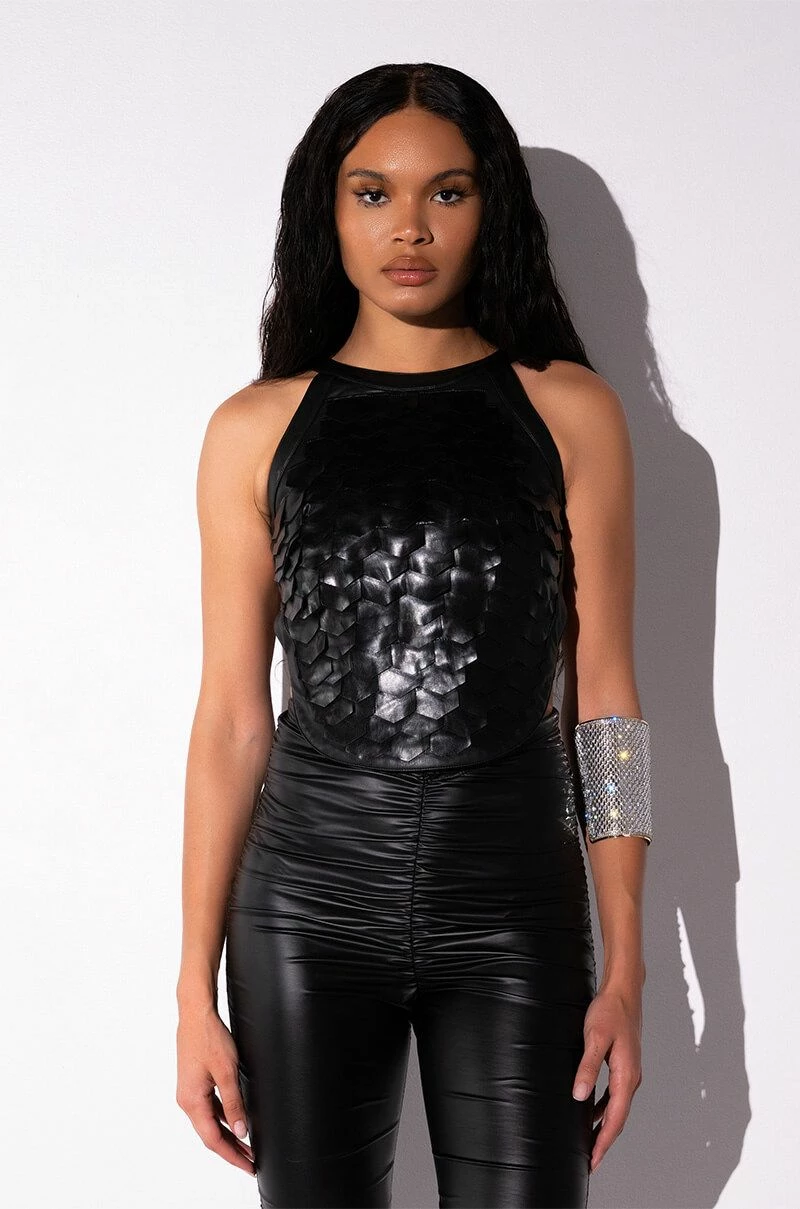 SCALES SLEEVELESS TOP - Image 4