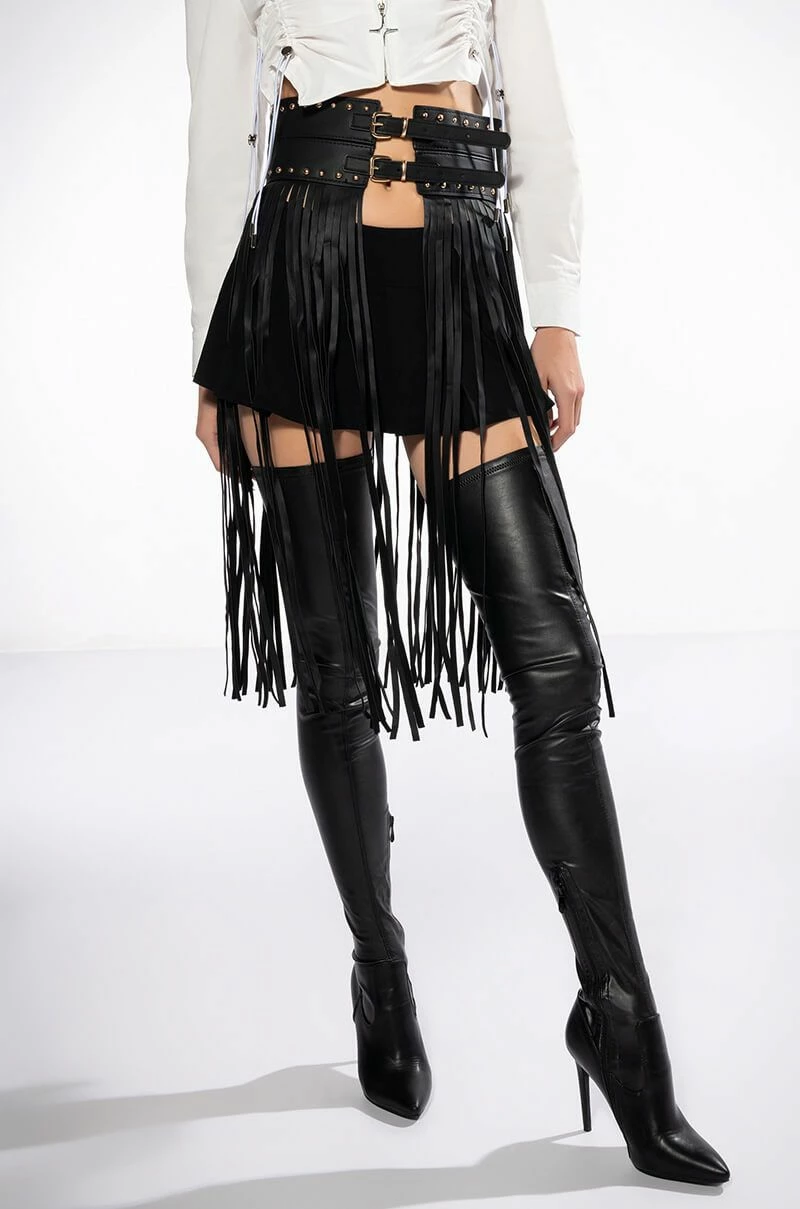 SHILOH STUDDED WESTERN FRINGE BELT