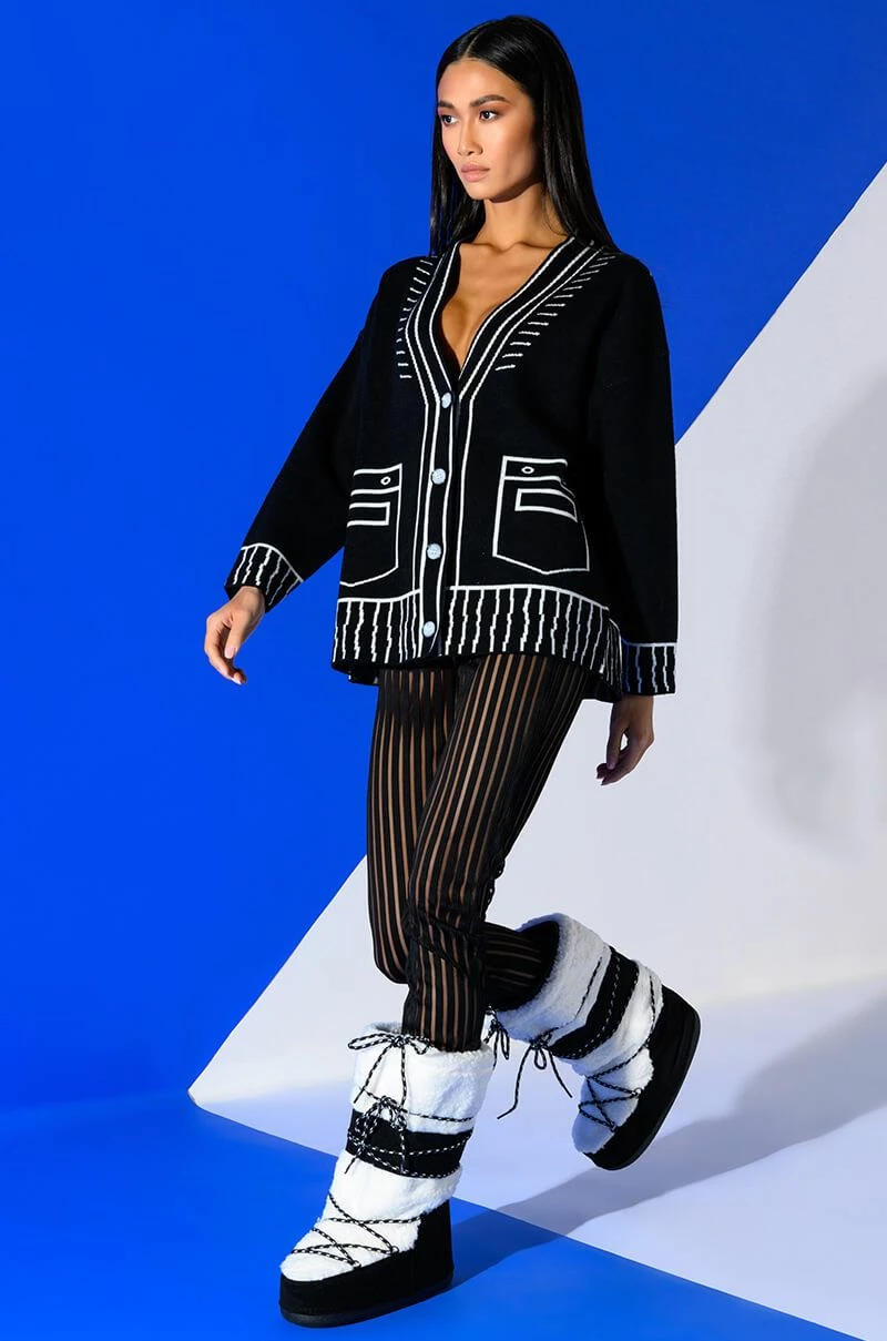 SKETCHY OVERSIZED CARDIGAN - Image 3