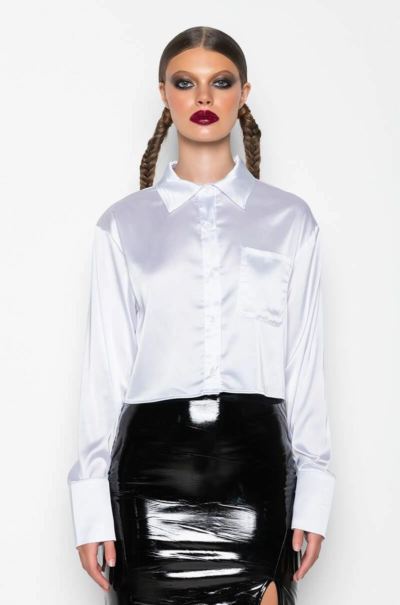 THE NEW CLASSIC CROPPED SATIN BLOUSE - Image 2