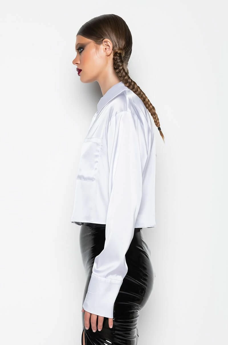 THE NEW CLASSIC CROPPED SATIN BLOUSE - Image 3