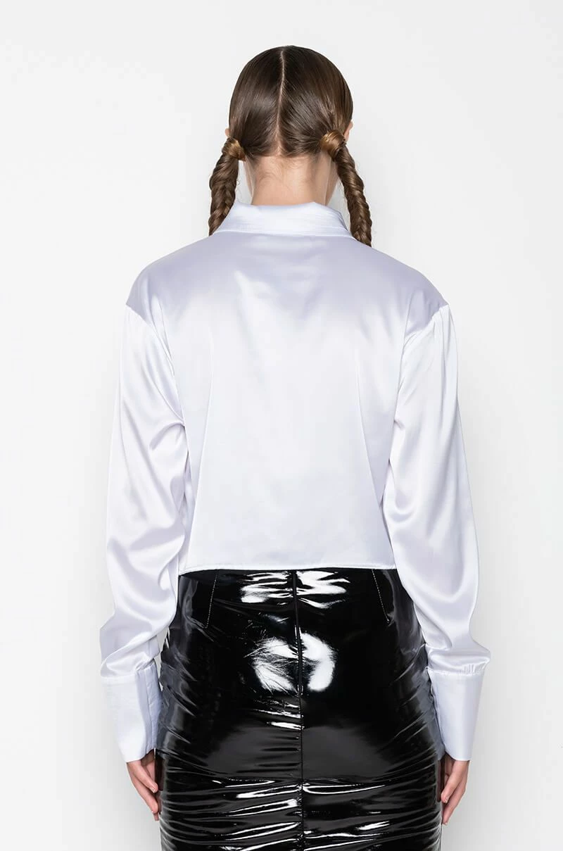 THE NEW CLASSIC CROPPED SATIN BLOUSE - Image 4