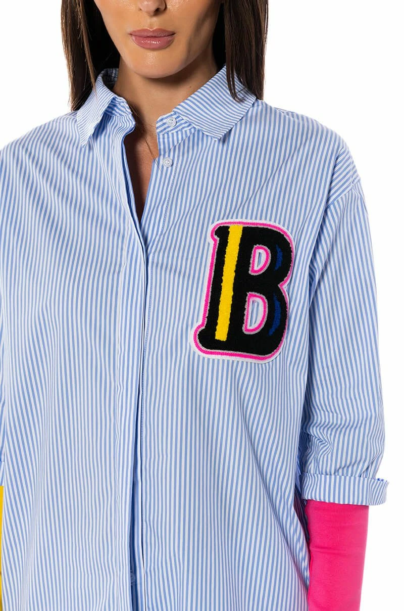 TOP OF THE CLASS BLUE BUTTON DOWN - Image 7