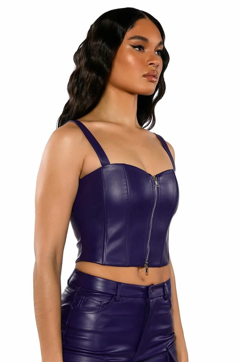 TRUE LOVE ZIP UP STRUCTURED TANK TOP - Image 2