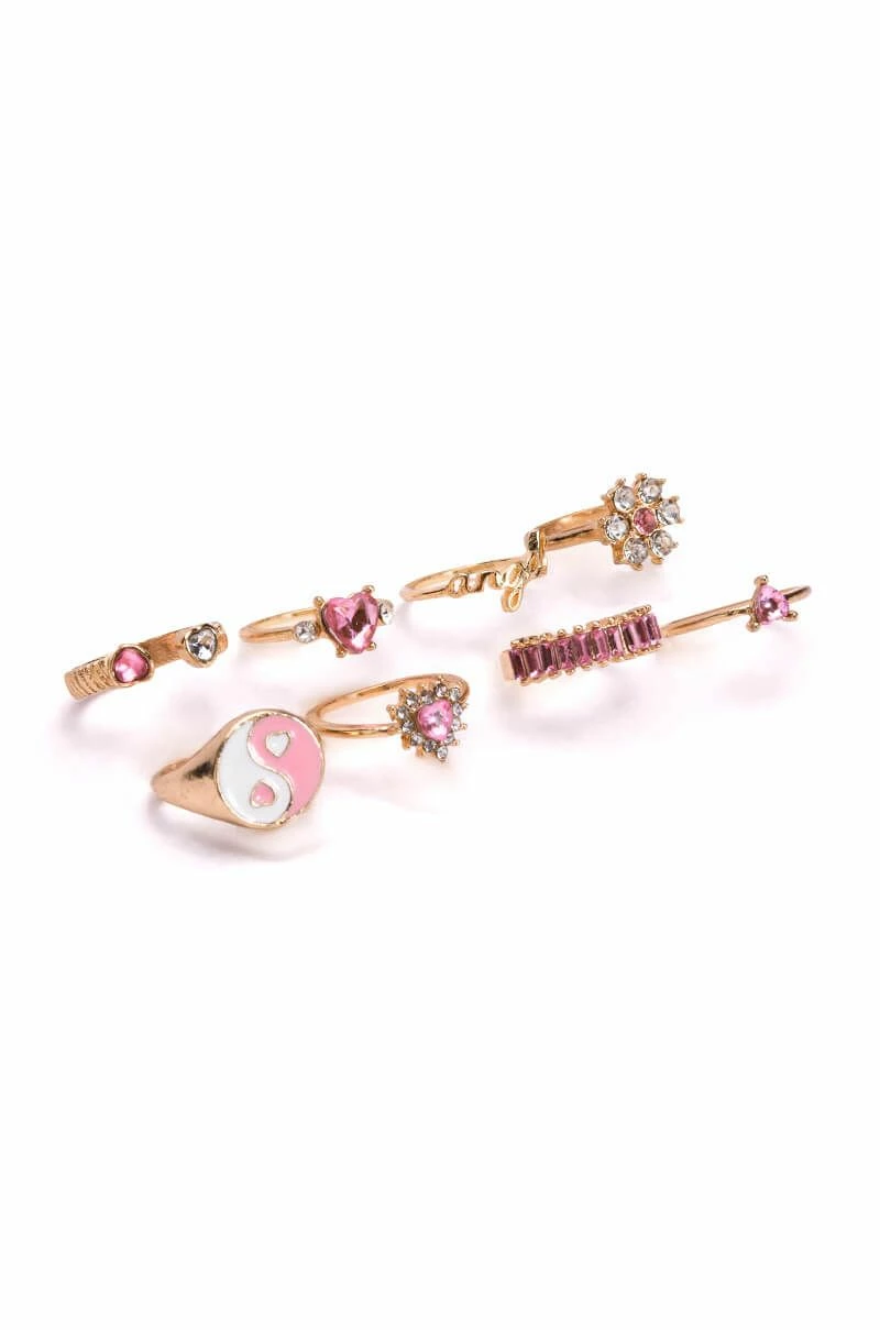 WHOLE LOTTA LOVIN RHINESTONE RING SET - Image 3